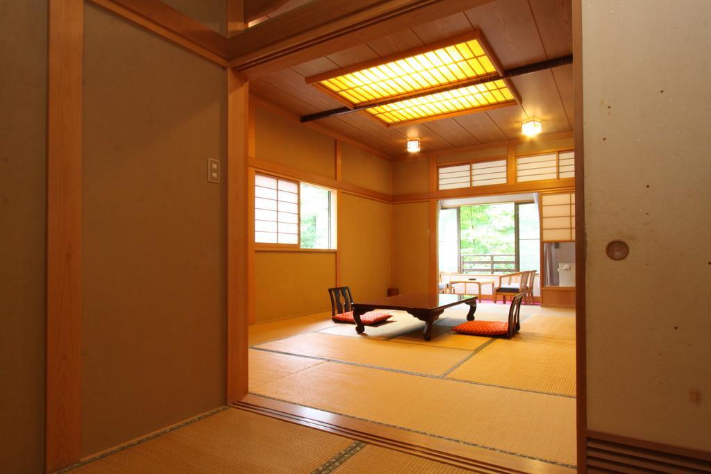 Hotel Yanagiya Chichibu Exterior foto